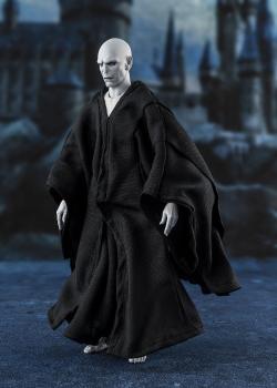 Harry Potter und der Feuerkelch S.H. Figuarts Actionfigur Lord Voldemort 15 cm