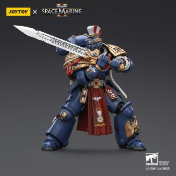 Warhammer 40,000: Space Marine 2 Actionfigur Ultramarines Relic Primus Armourwith Plasma Pistol and Combat Blade 13 cm