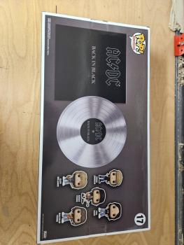 Lagerbruch FUNKO POP! - Music - ACDC Back in Black Brian Johnson Phil Rudd Angus Young Cliff Williams Malcom Young #17 Special Edition