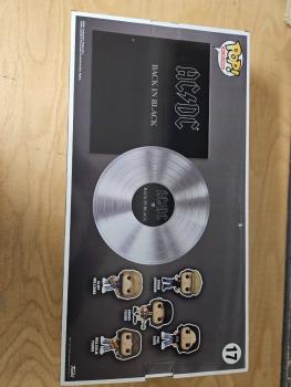 Lagerbruch FUNKO POP! - Music - ACDC Back in Black Brian Johnson Phil Rudd Angus Young Cliff Williams Malcom Young #17 Special Edition