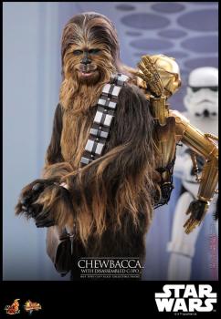 Star Wars Episode V Movie Masterpiece Actionfigur 1/6 Chewbacca with Disassembled C-3PO 36 cm