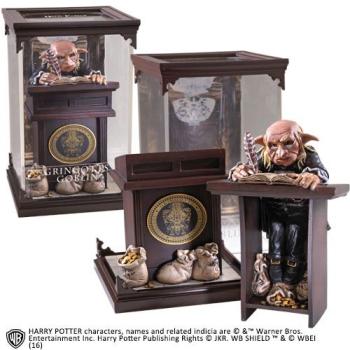 Harry Potter Magical Creatures Statue Gringotts Goblin 19 cm