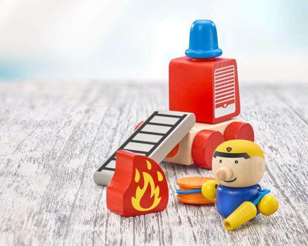 Schmidt Selecta 62077 Klettini Holz Spielzeug  Feuerwehr