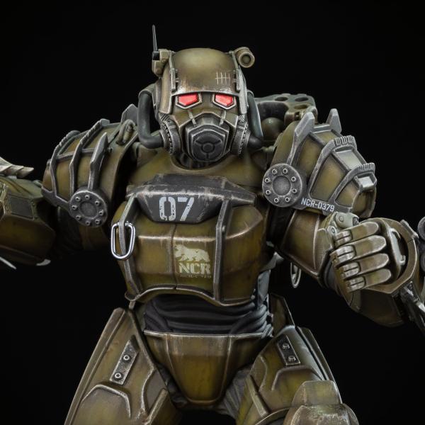 Fallout (Amazon) PVC Figur NCR Power Armor 25 cm