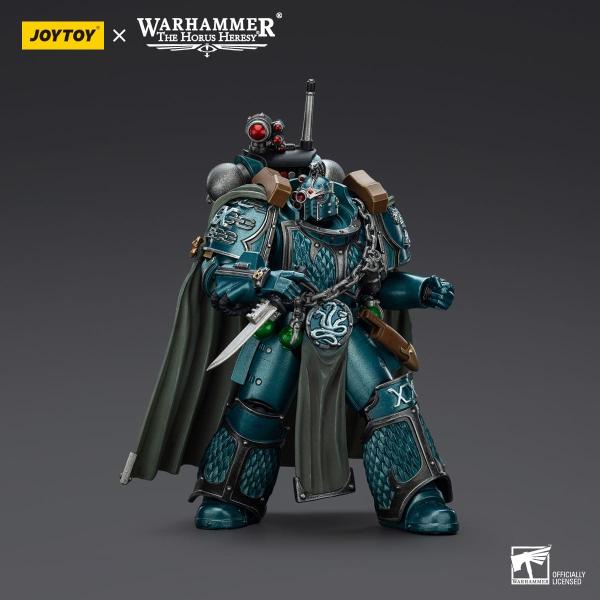 Warhammer The Horus Heresy Actionfigur Alpha Legion Exodus The One who is Many With Sniper Rifle And Power Dagger 20 cm