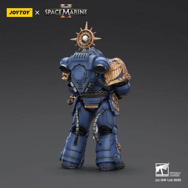 Warhammer 40,000: Space Marine 2 Actionfigur Ultramarines Heavy Relic Primus Armor with Heavy Relic Bolt Rifle 13 cm